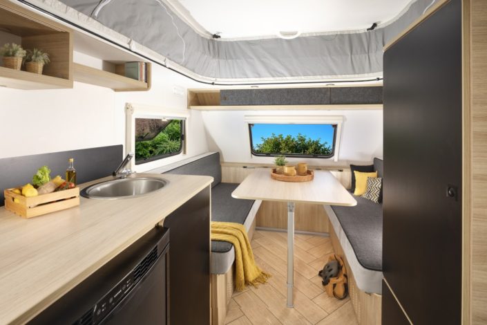 Caravelair Pop-Top Mini Freestyle 270 2 (1)