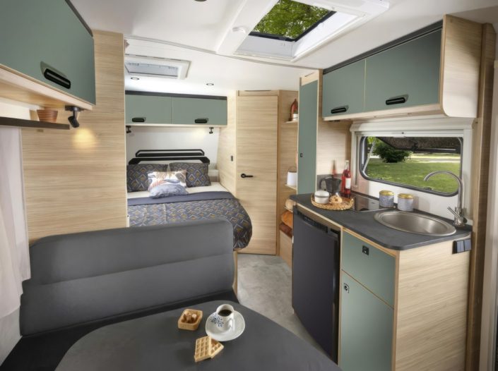 Caravelair Sport Line 420 (1)